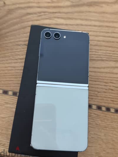 Samsung z flip 5 512g