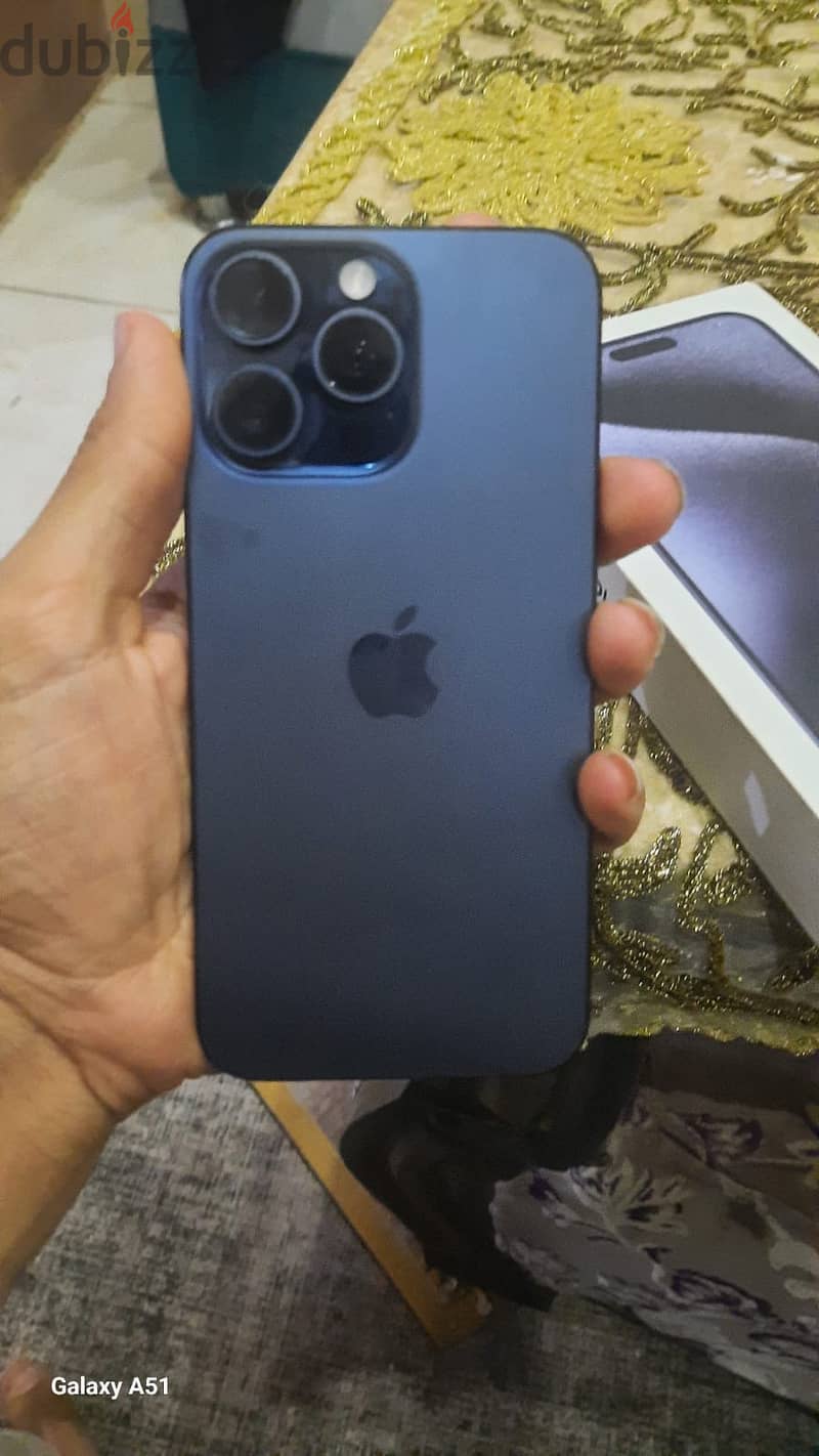 IPHONE 15 PRO MAX 1