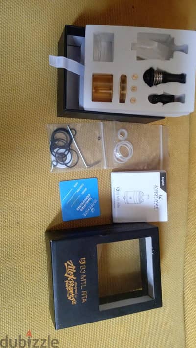 B3 box + accessories
