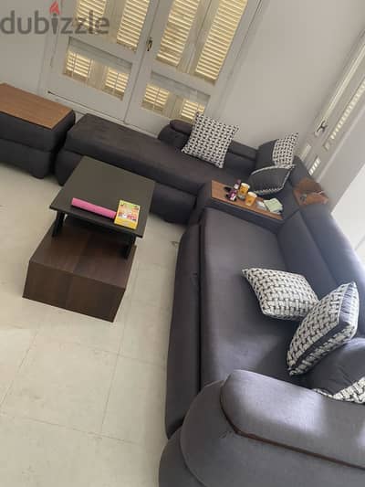 ركنة سرير للبيع استعمال بسيط