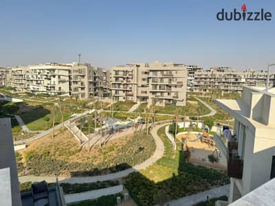 Studio roof for rent fully furnished in Villette compound