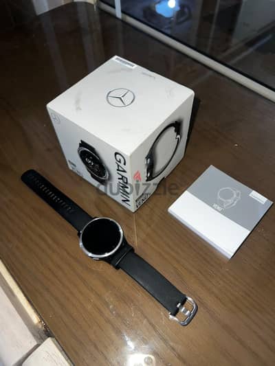 Mercedes-Benz smart watch