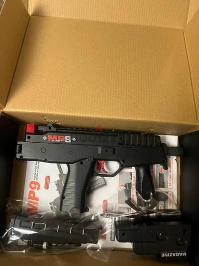 Gel blaster toy gun. مسدس جل بلاستر أوربيز