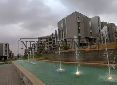 شقه ارضى بجنينه متشطبه بالمطبخ جاهزه للاستلام احسن سعر فىPALM HILLS  داخل التجمع فيليج جاردنز قطاميه VGK