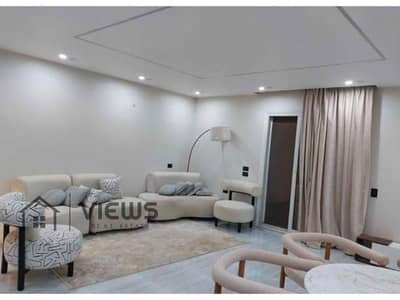 شقة 125م + 35م حديقة للايجار بالمطبخ و التكيفات ماونتن فيو اى سيتي Mountain view i city