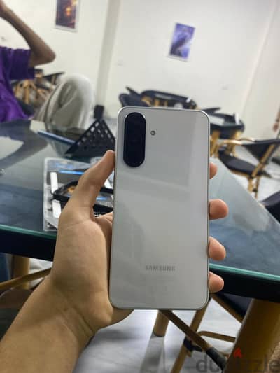 سامسونج ايه 36 مساحه 256