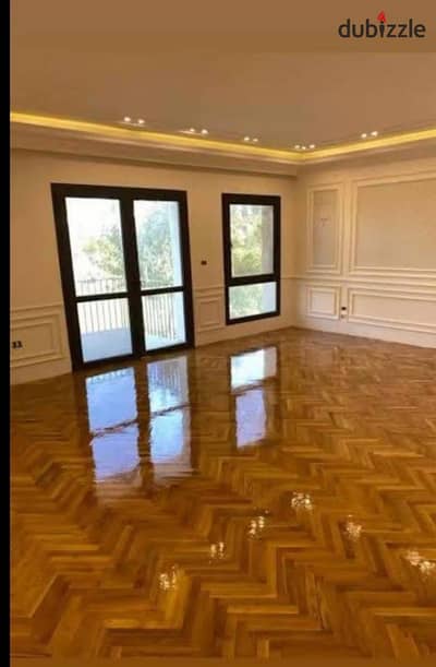 لإيجار بارقي حى في اسكندريه رشدى خطوات من البحر  وسوريا والمعسكر لصفوه رجال الاعمال