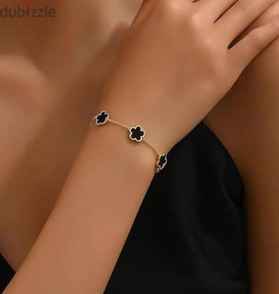 women accessories bracelet. سوار إكسسوارات نسائية