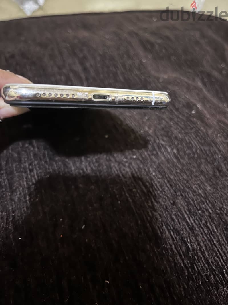 Apple - iPhone XS Max 2