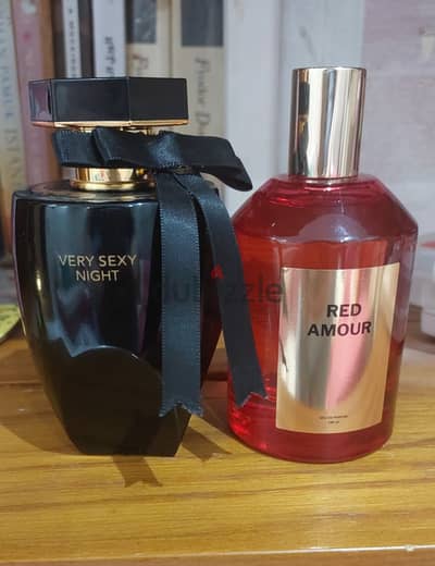 Defacto Red Amour & Victoria's Secret