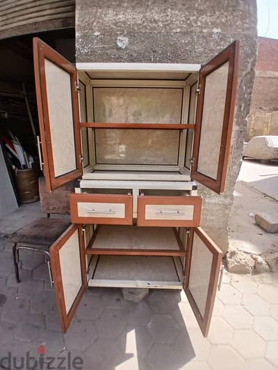مطبخ ٤×٤ عرض ٨٠ قطعه فوق وقطعه تحت