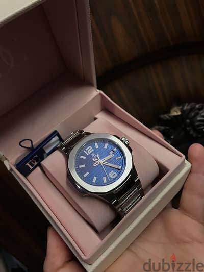 Dici watch ساعه