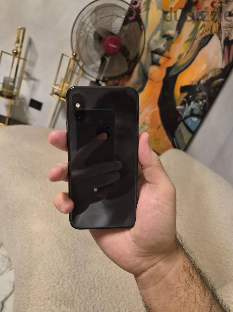 Apple - iPhone XS 1