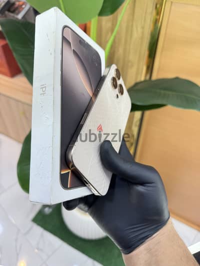 آبل - آيفون 16 برو ماكس