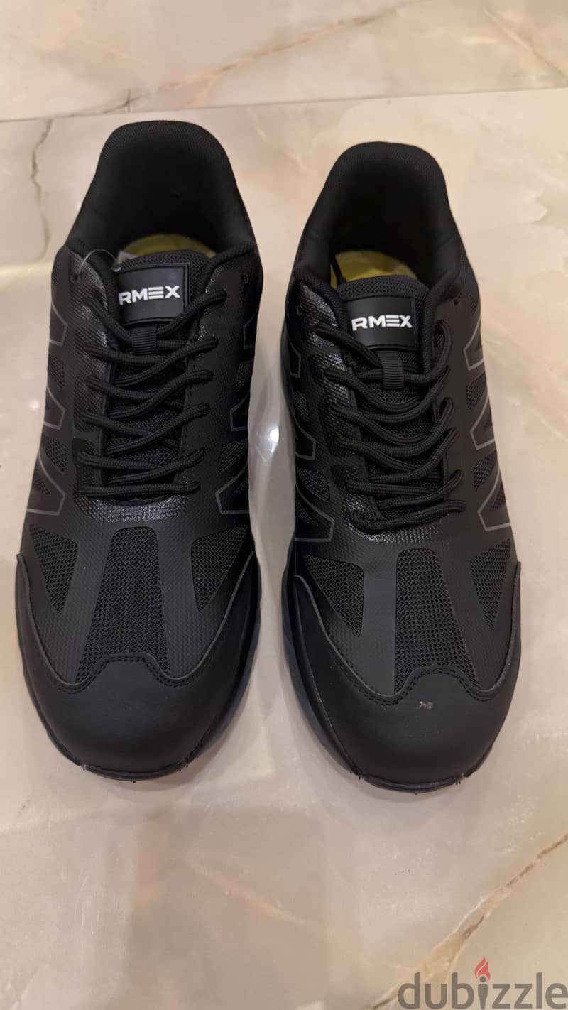 Safety Shoes 8
