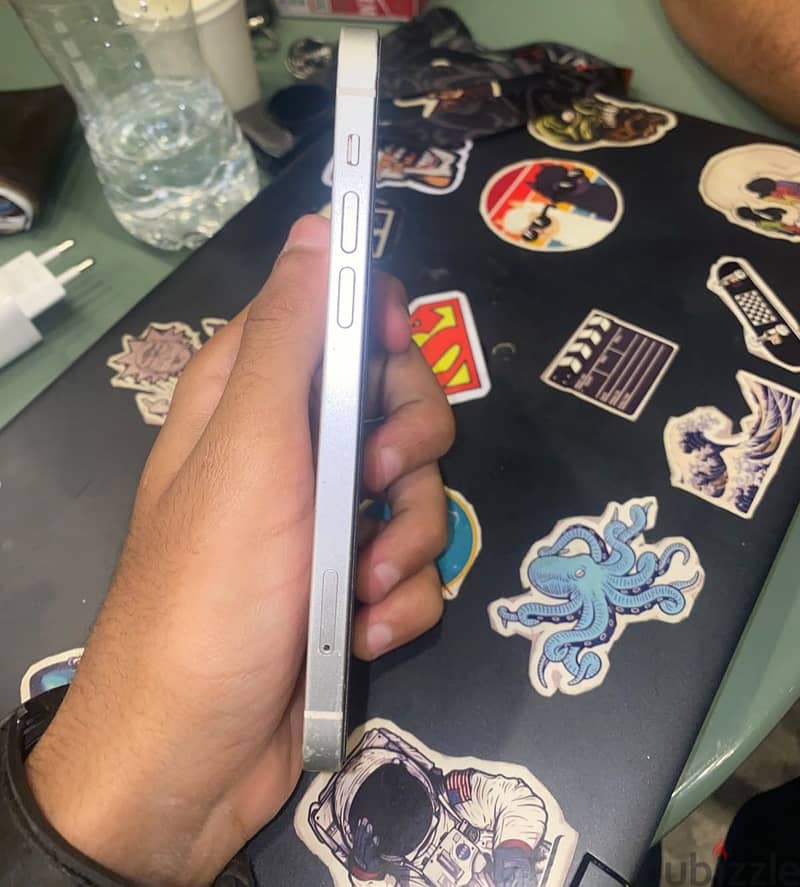 Apple - iPhone 12 2