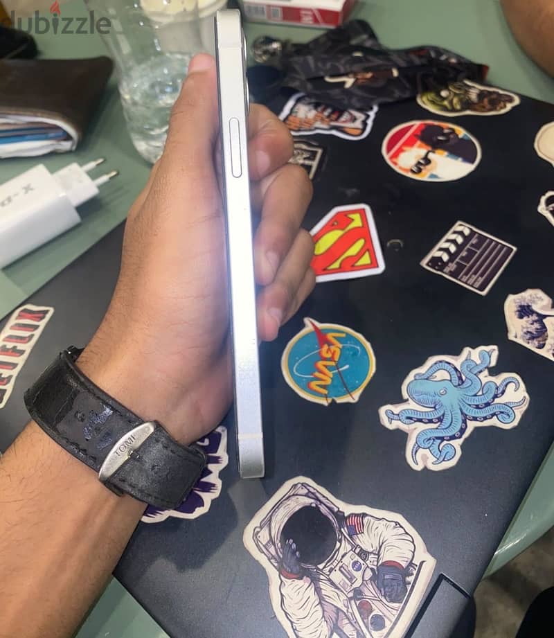 Apple - iPhone 12 6