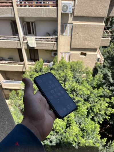 Apple - iPhone 13