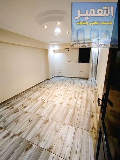  Apartment for sale in Olive Gardens, 150 square meters, 3 rooms and 2 bathrooms  A very special location, close to all services and transportation