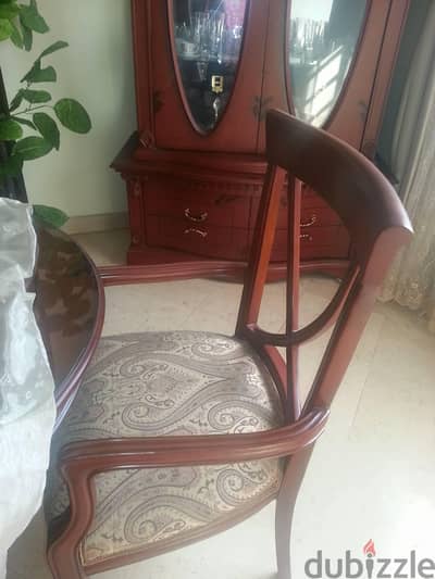 سفره كلاسيك مودرن ٣ قطع لم تستخدم مطلقا