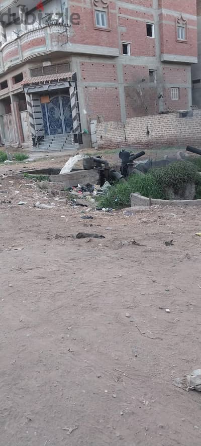 قطعه ارض زراعيه  ٢٢ قيراط  أرض ملك حيازه زراعيه  لها مصدرين للرى