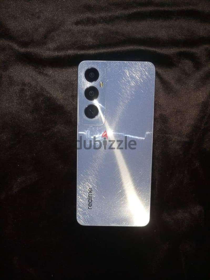 Realme C65 1
