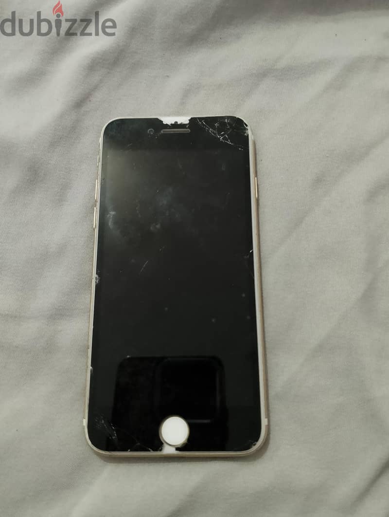 Apple - iPhone 7 1
