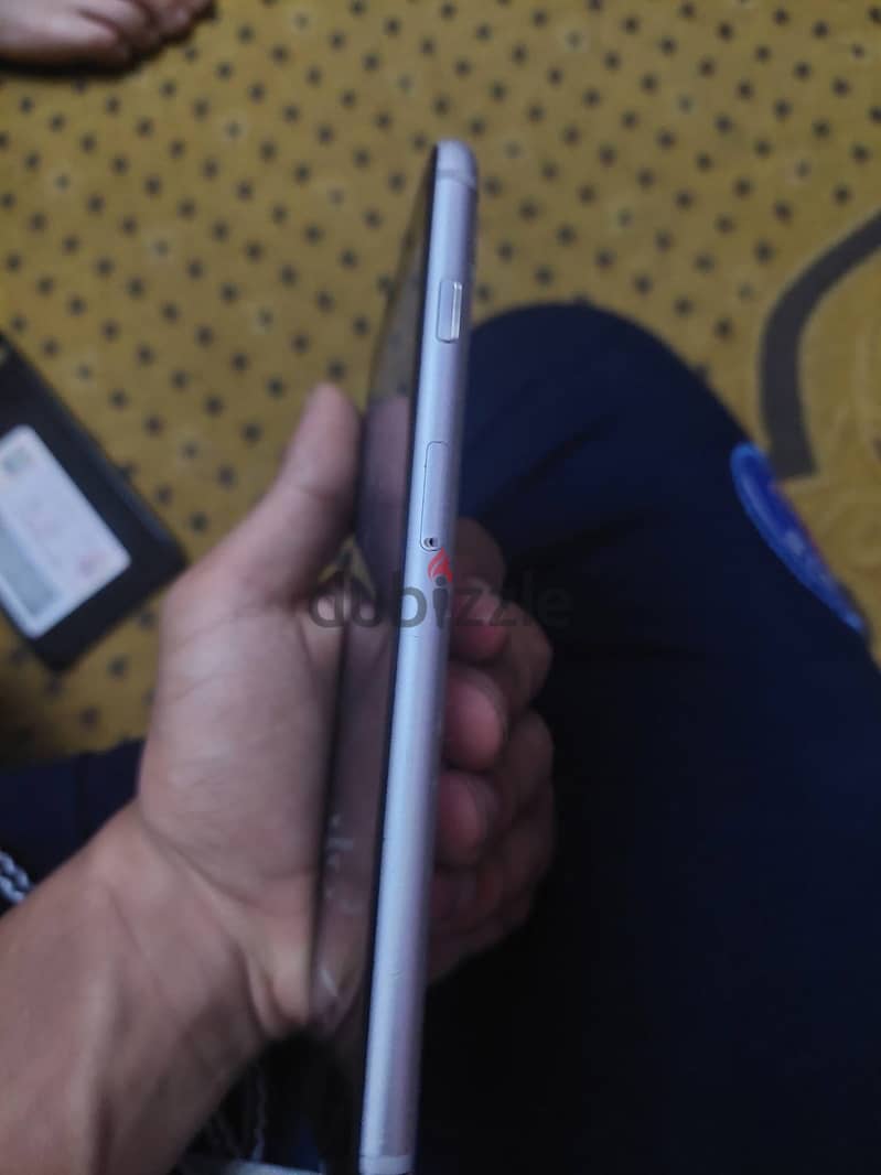 Apple - iPhone 8 Plus 4