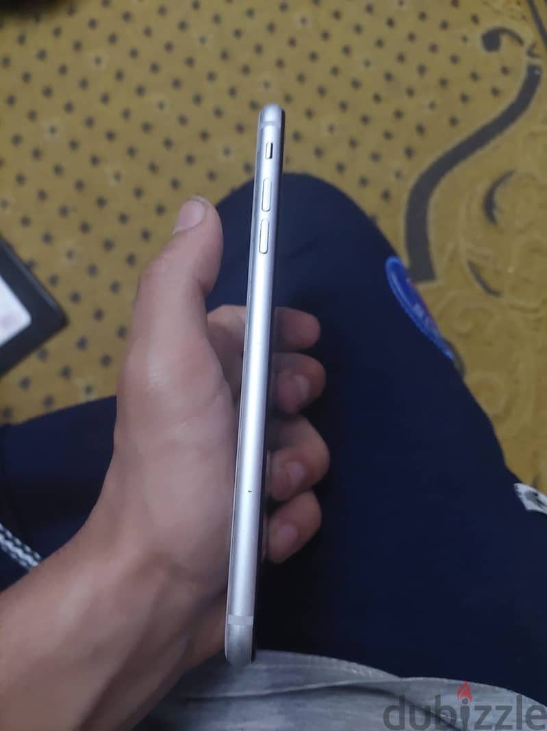 Apple - iPhone 8 Plus 7