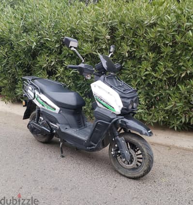 سكوتر سوبر كيت 2500 W كهرباء