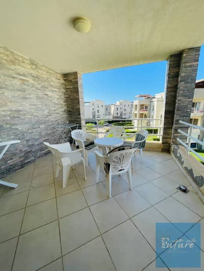 Chalet for rent in Amwaj, 3 bedrooms and 3 bathrooms, 150 sq m, with a view of Costa Lagoon and panoramic sea views, and a sea breeze, North Coast