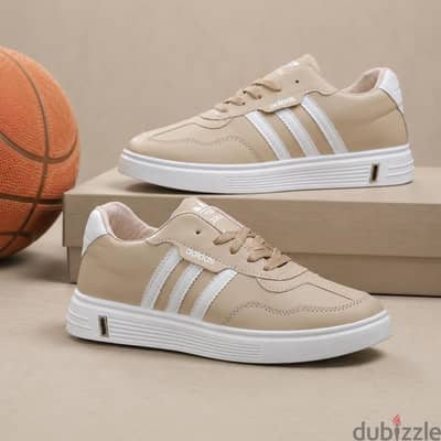 كوتشى Adidas R12