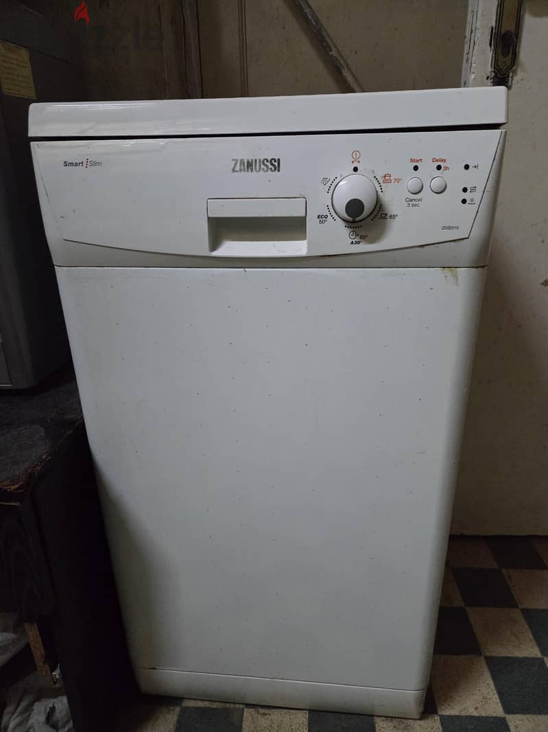 Dishwasher Zanussi 2