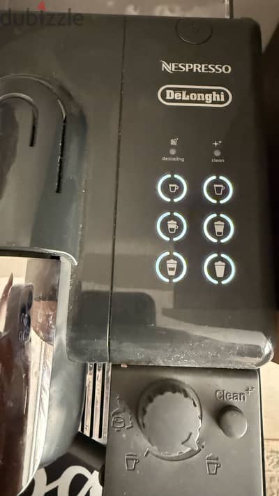 لاتيسيما تاتش جلام L 1400 W 0.9 F511-ME-BK-NE اب