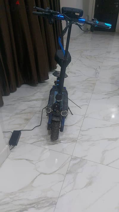 سكوتر روين وينجز للبيع