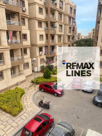 Available 89 b6 from the owner, special hotel finishes, air-conditioned, new furnishings, devices under warranty