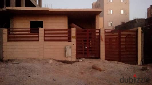  A 209m² plot with a basement and ground floor, externally finished and delivered turnkey – original owner – an opportunity that won't be repeated i