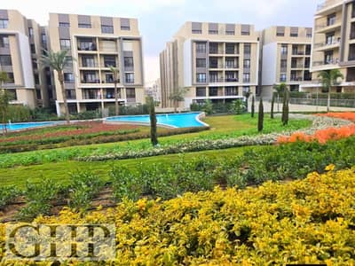 شقة متشطبة بالكامل بالتكييفات للبيع فيفث سكوير المراسم  التجمع الخامس Fifth Square - El Marasem