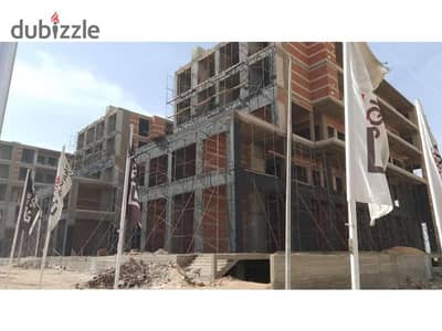 Ground floor shop for sale on Freedom Axis delivery at the end of the year with a 20% down payment and installments of up to 48 months