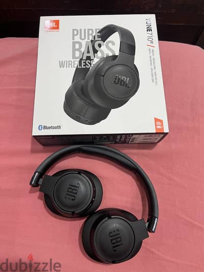 JBL tune 710 BT
