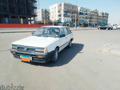 Nissan Sunny 1990