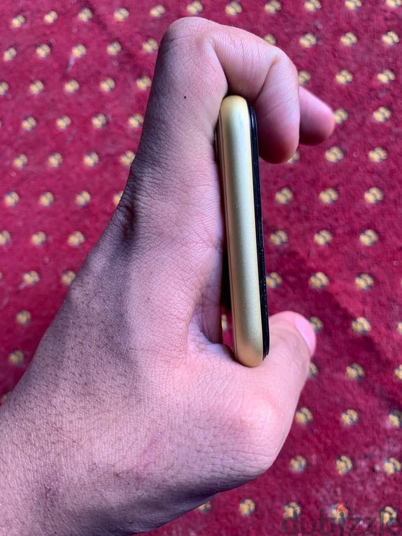 Apple - iPhone 11 3