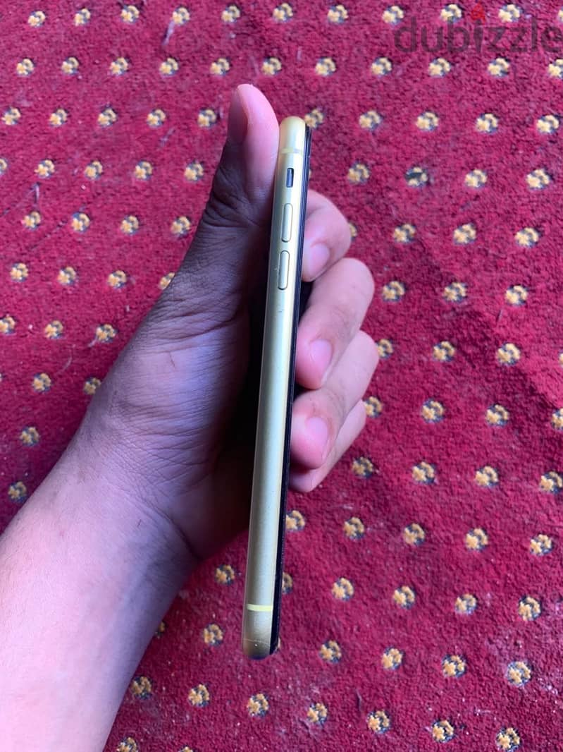 Apple - iPhone 11 5