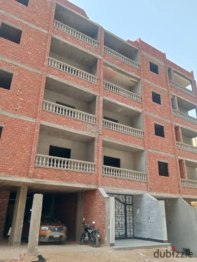 Gardinia Street 1000 meters administrative offices