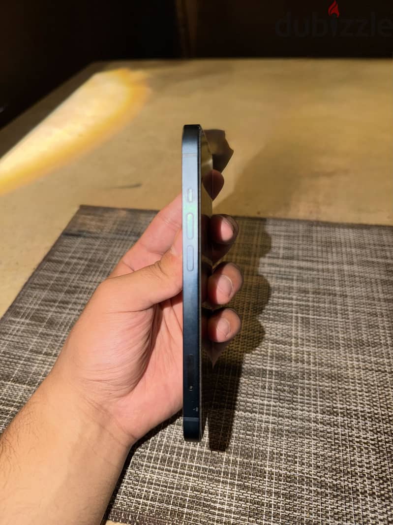 Apple - iPhone 13 5