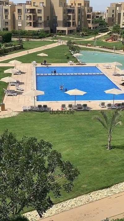 Duplex for rent in Palm Parks – 215 meters | 3 rooms | pool and landscape view