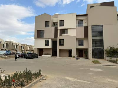 Duplex for sale at a special price in Karmell compound, Sheikh Zayed