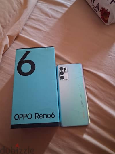 OPPO Reno6