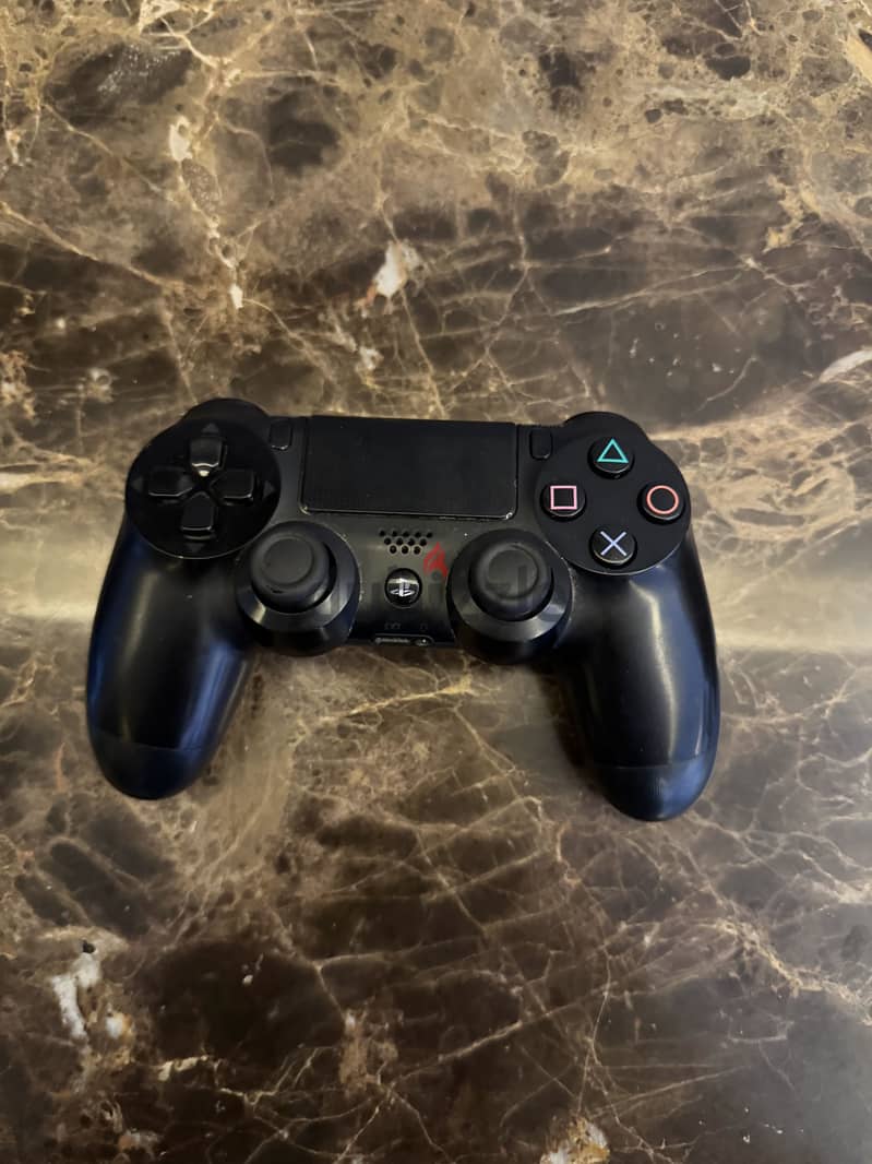 PlayStation 4 500gb 2