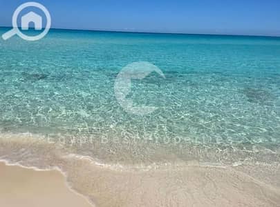 شاليه بإطلالة مباشرة على البحر بمقدم 5% وتقسيط يصل لـ8 سنين